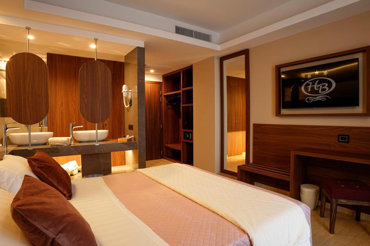 Hotel Bellavista Varcaturo Εξωτερικό φωτογραφία