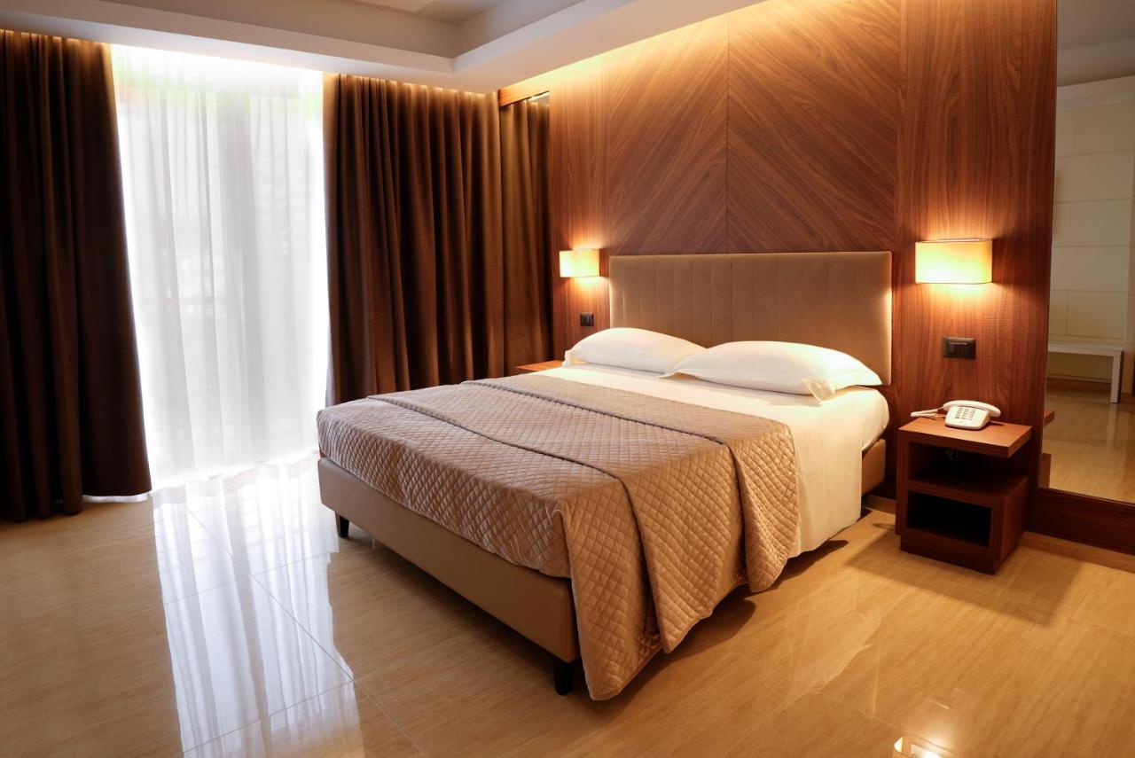 Hotel Bellavista Varcaturo Εξωτερικό φωτογραφία