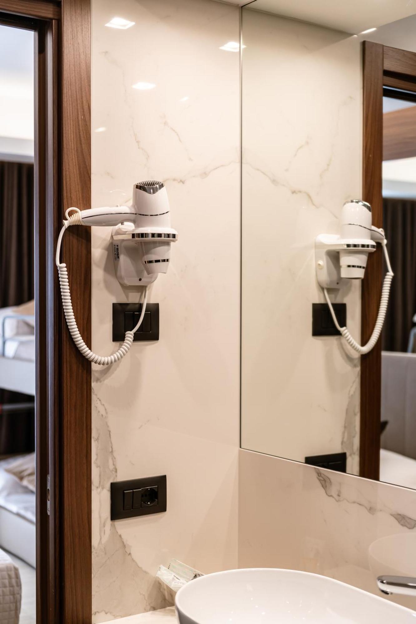 Hotel Bellavista Varcaturo Εξωτερικό φωτογραφία