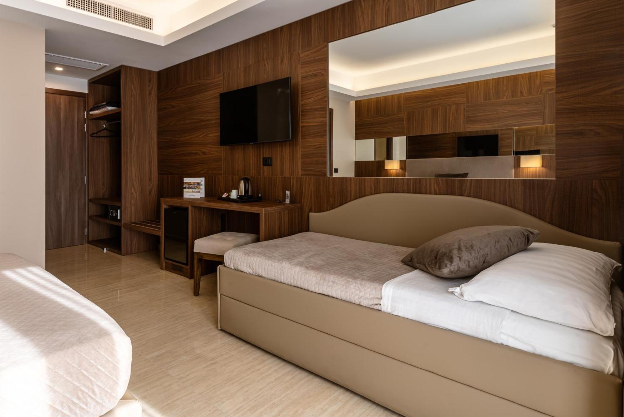 Hotel Bellavista Varcaturo Εξωτερικό φωτογραφία